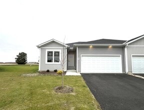 Building Photo - 517 Cobblestone Cir