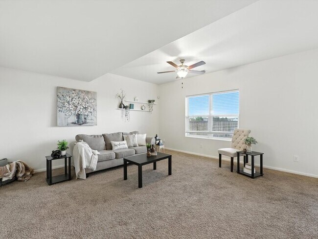 Foto del edificio - 9723 Borderpine Way