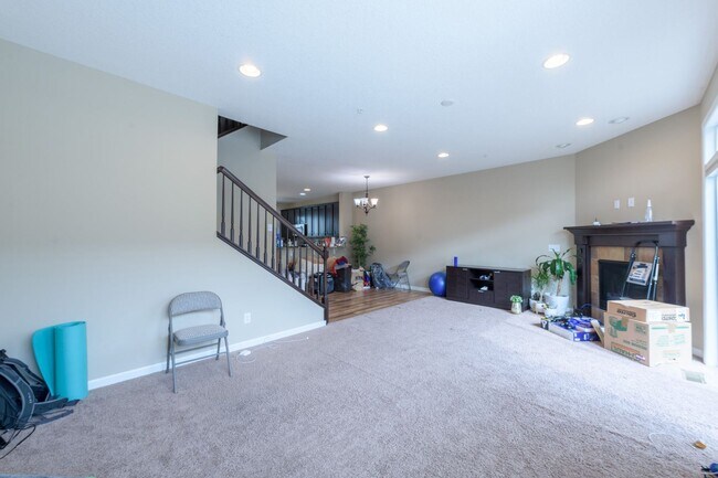 Building Photo - 4 br, 4 bath House - 8275 Norwood Lane N