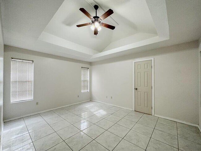 Building Photo - 2909 La Loma Drive