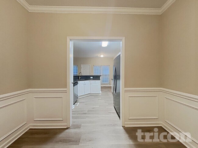 Foto del edificio - 6902 Fenwick Dr