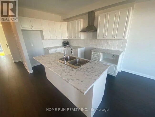 Building Photo - 1041 Speedvale Ct