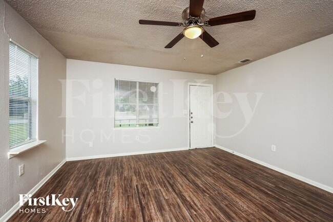 Photo - 6244 Hartman Rd House