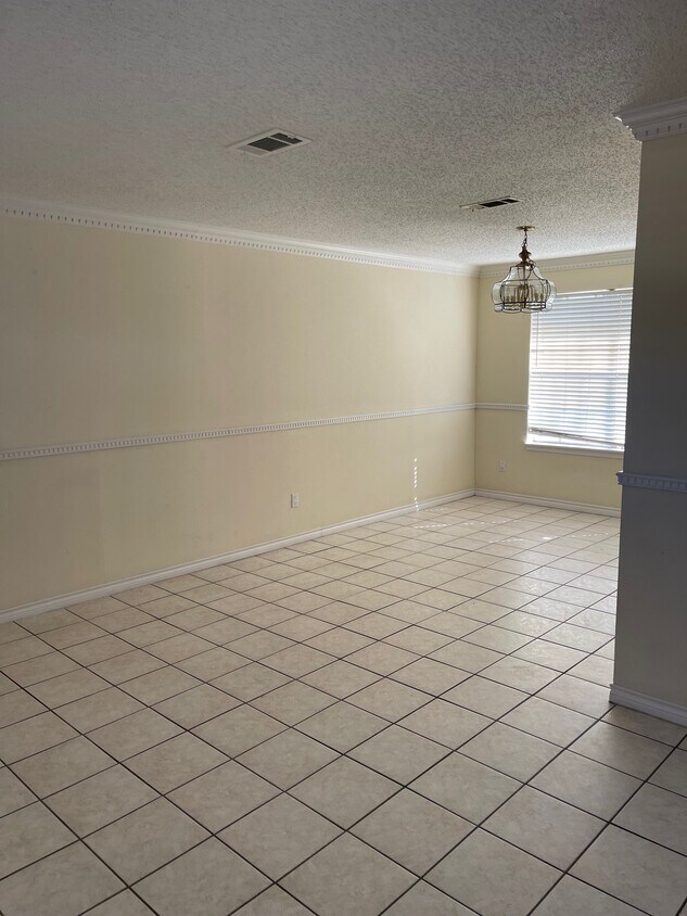 Foto del edificio - 17935 Great Glen Dr