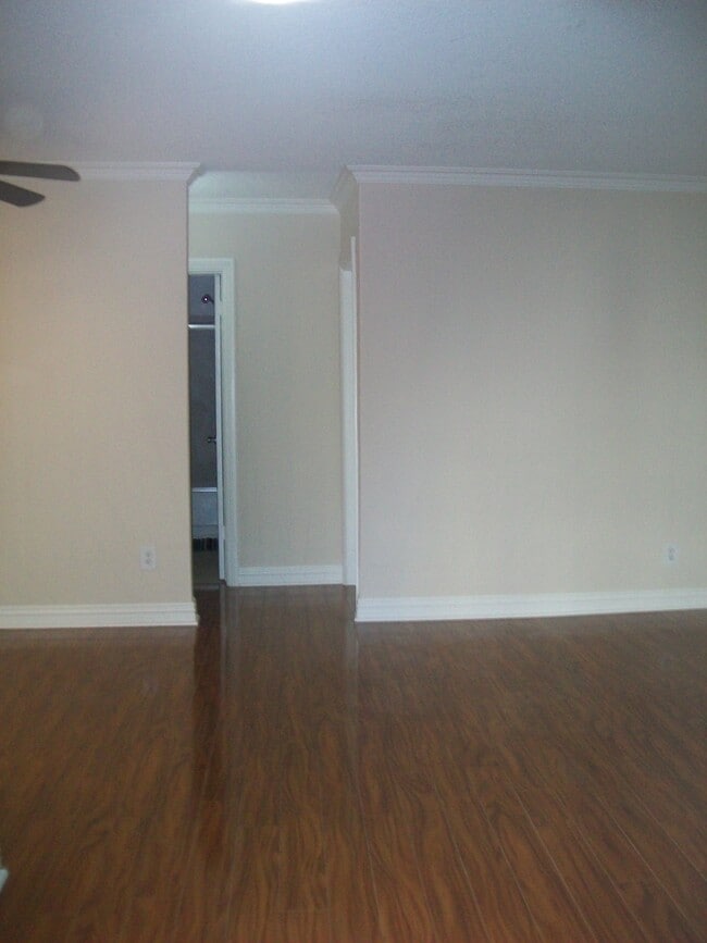 Hall from Entry - 16841 Kingsbury St