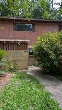 Building Photo - 6943 SW 45th Ave