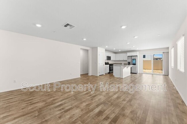 Foto del edificio - 28841 Cutlass St