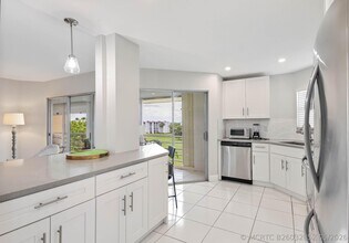Building Photo - 3661 Via Poinciana