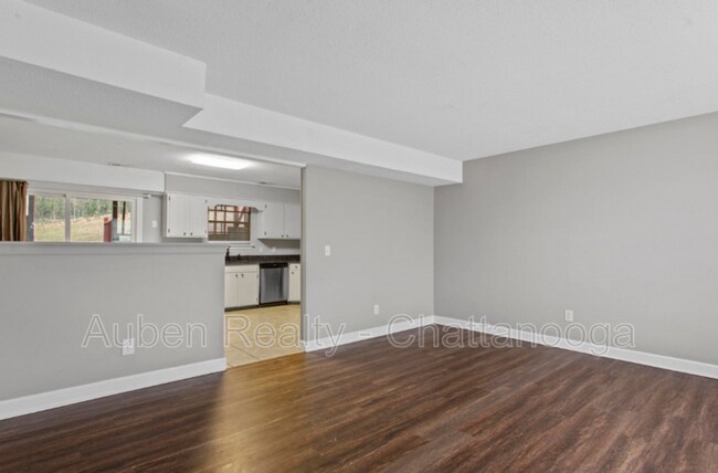 Foto del edificio - 7167 Holland Ln