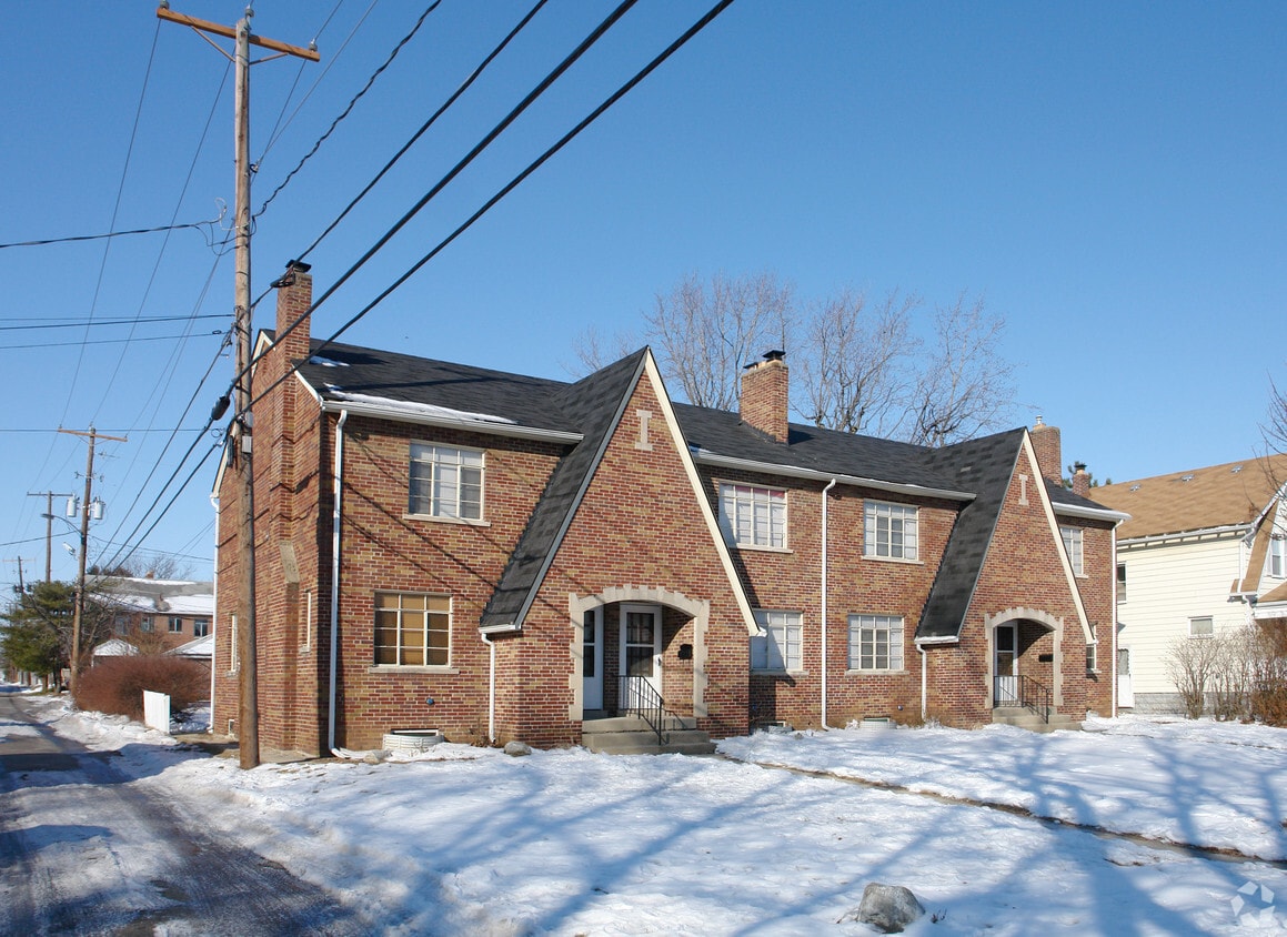 Primary Photo - 25-31 N Huron Ave