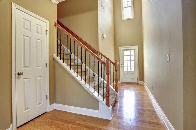 Building Photo - 230 Snowgoose Ct