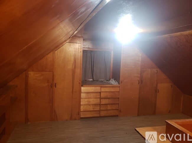 Foto del edificio - 225 S Bailey St