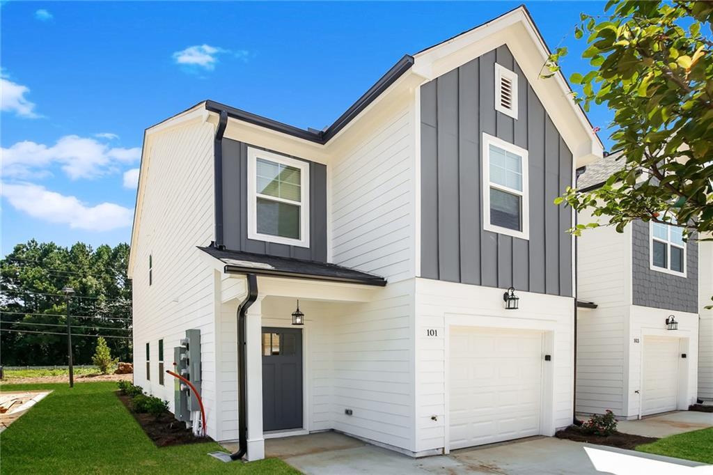 Foto principal - 212 Crestview Wy