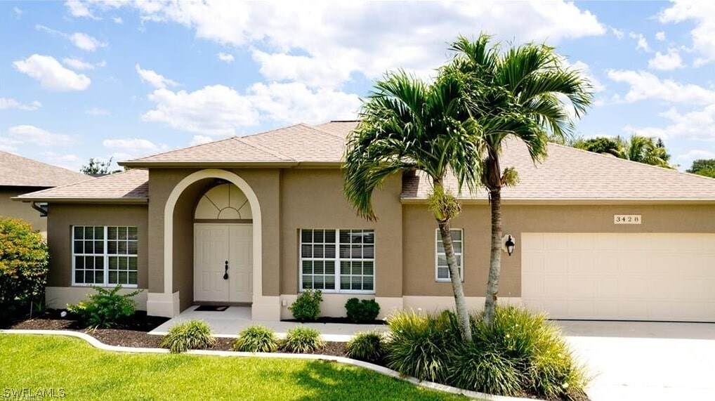 Foto principal - 3428 SW 2nd Ln