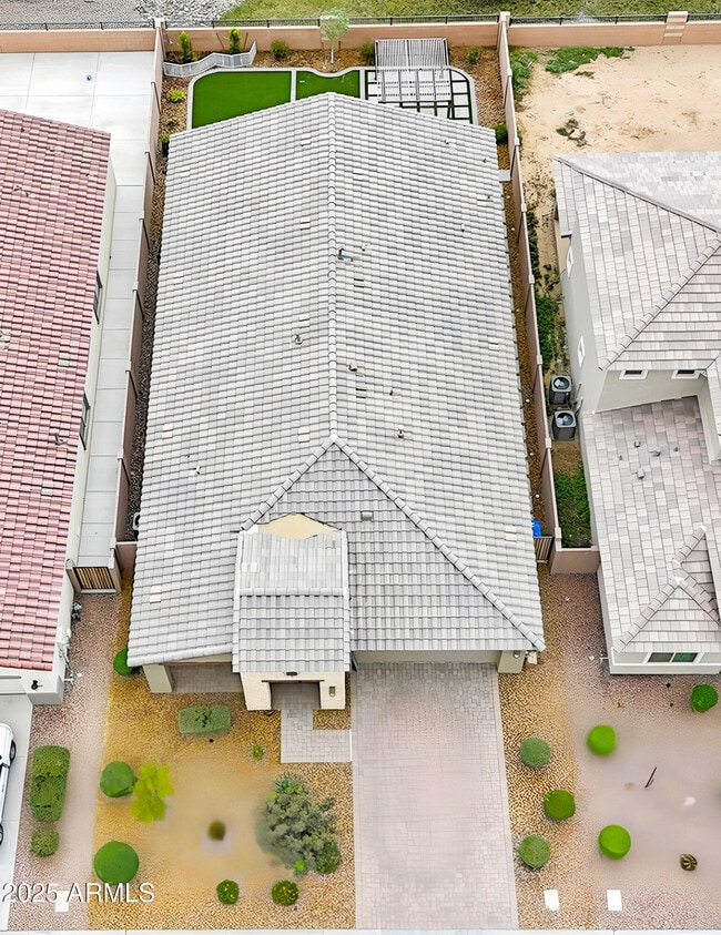 Building Photo - 11665 W Levi Dr