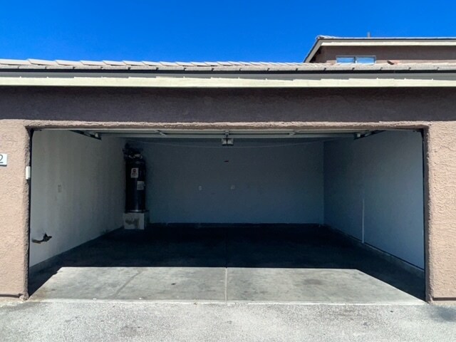 Foto del edificio - 4430 E Van Buren Ave