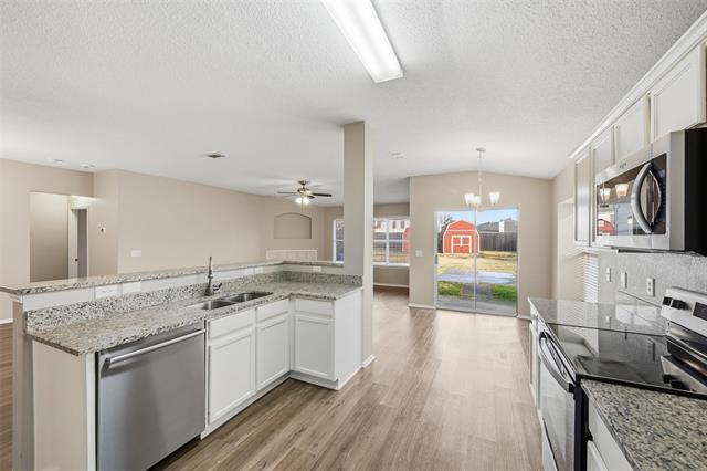 Foto del edificio - 2305 Eagle Mountain Dr