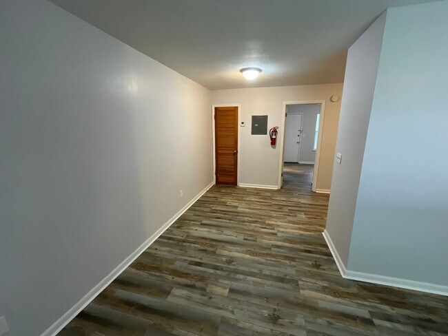 Foto del edificio - 1311 Plum Cir