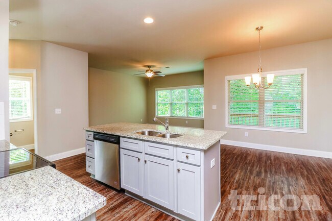 Interior Photo - Tricon Macland Township