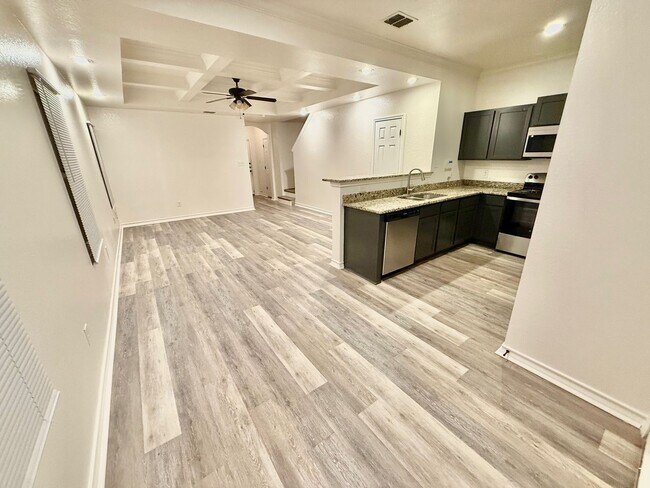Building Photo - 6420 Attucks Ln