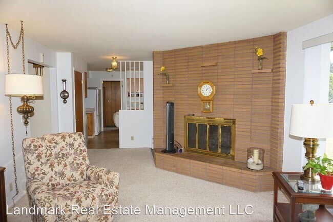 Foto del edificio - 2 br, 1 bath House - 1910 W Illinois