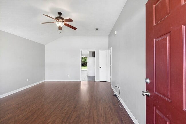 Building Photo - 1045 Windmeadows Dr