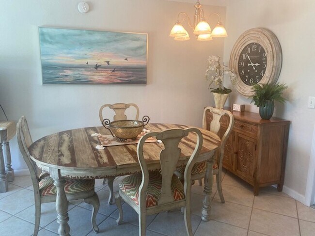 Foto del edificio - 3/2 furnished annual in Cape Coral