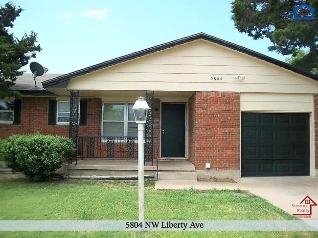 Building Photo - 5804 NW Liberty Ave