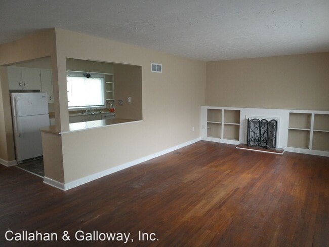 Building Photo - 2 br, 1 bath House - 23 N. Greenwood