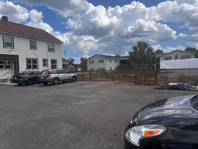 Foto del edificio - 300 S Spring Garden Ave