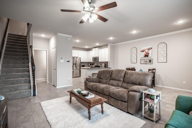 Photo - 2204 Greystone Dr Townhome