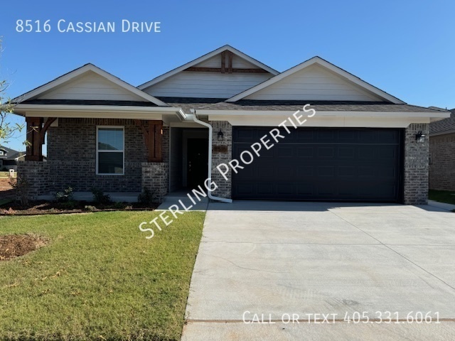 Foto principal - 8516 Cassian Dr