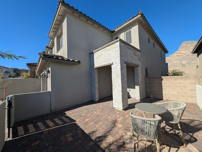 Foto del edificio - 11816 River Hawk Ave