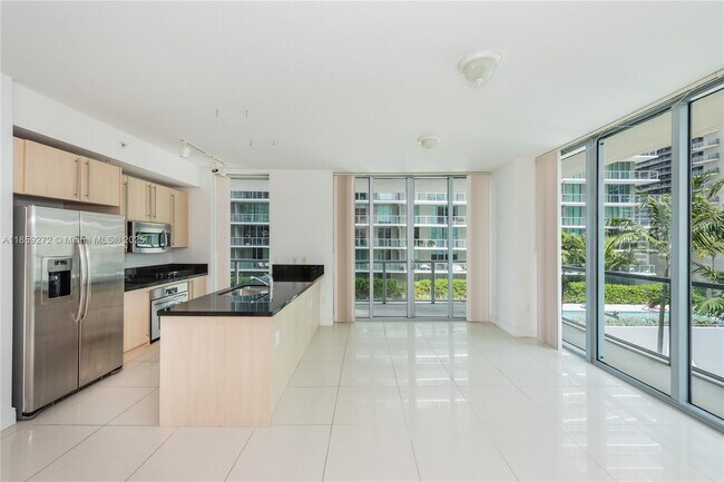 Foto del edificio - 79 SW 12th St
