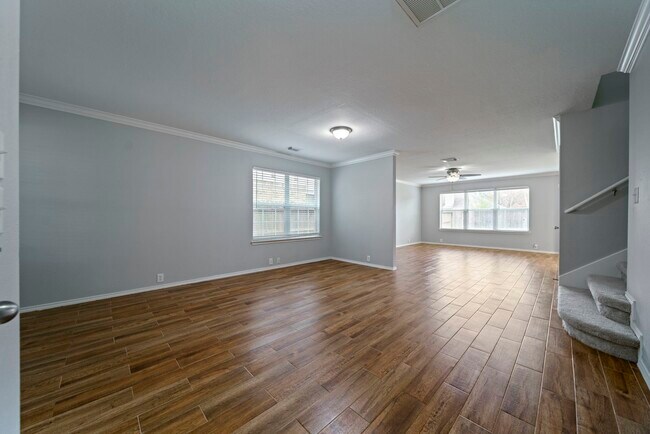 Foto del edificio - 10411 Deer Branch