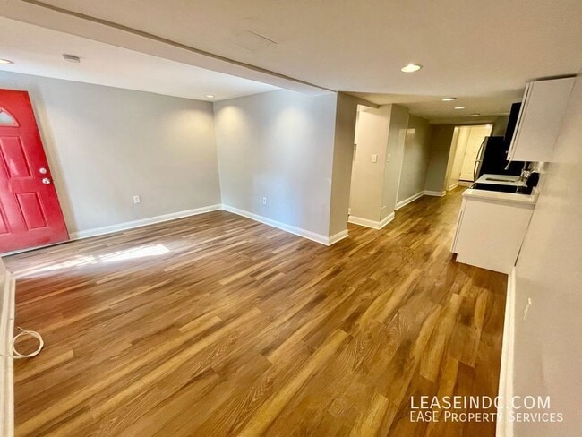 Foto del edificio - 2404 10th St NE