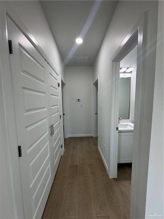 Foto del edificio - 13 Ozark Ave