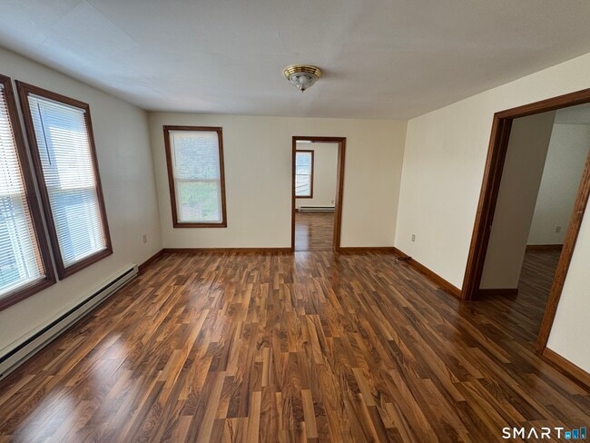 Building Photo - 145 Hoadley St