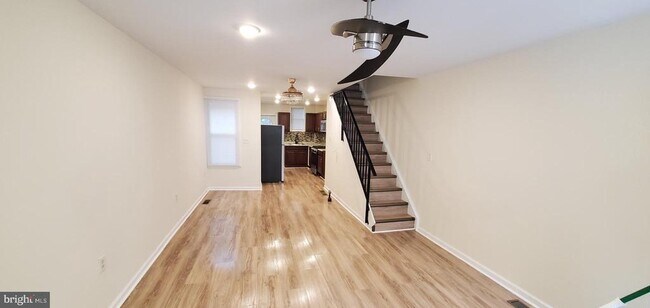 Foto del edificio - 1332 W Silver St