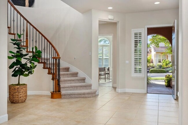 Building Photo - 308 Rialto Ct