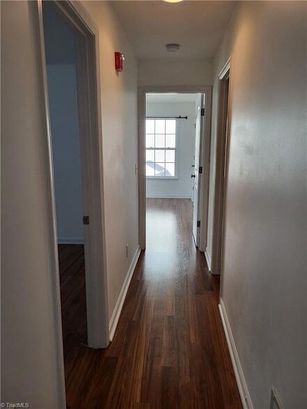 Building Photo - 1625 Cherry Blossom Ln