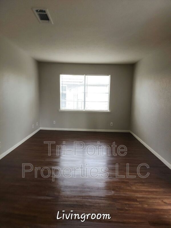 503 N Morris St Unit 3, Terrell, TX 75160 Condo for Rent in Terrell