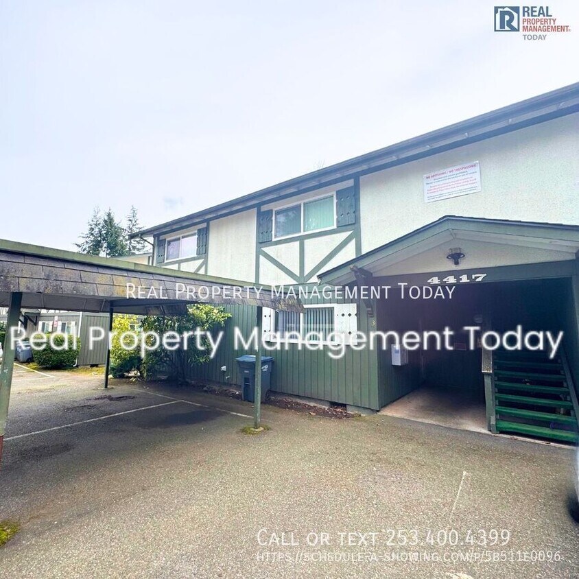 Foto principal - 4417 76th Ave W