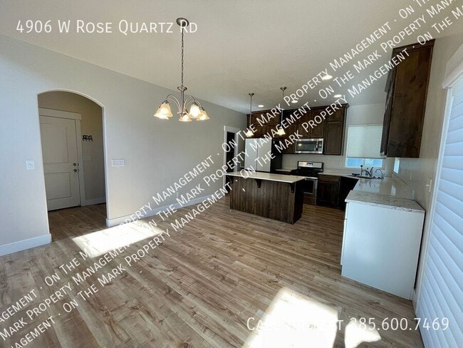 Foto del edificio - 4906 W Rose Quartz