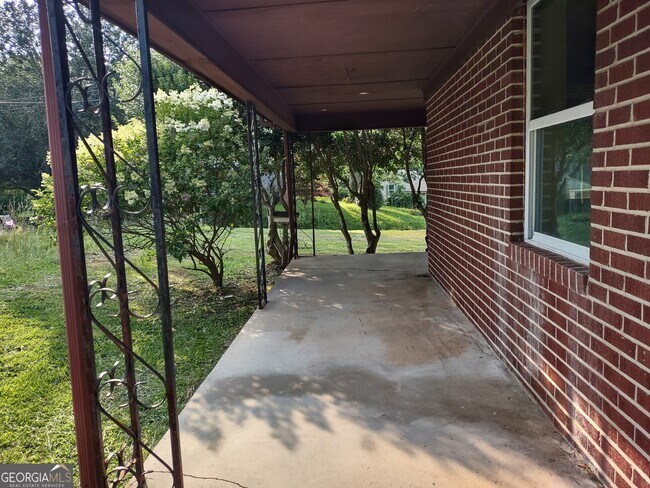 Foto del edificio - 161 S Pine St