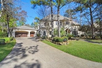 Building Photo - 30 N Palmiera Cir