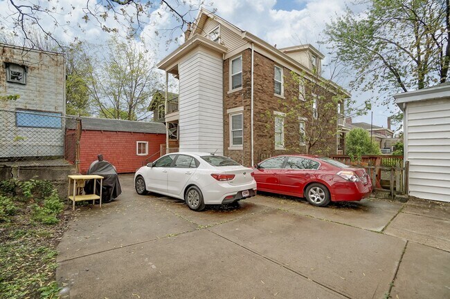 Foto del edificio - 350 Volkert St