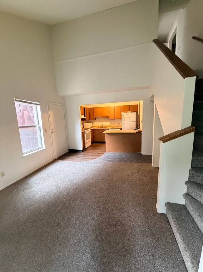 Building Photo - 1200 S Riordan Ranch St