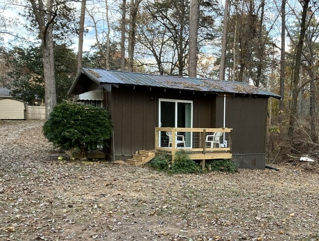 Porche lateral privado - 495 Annie Lee Rd