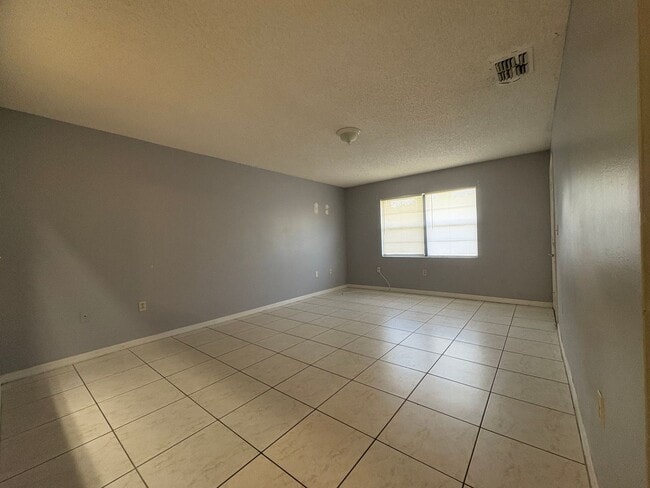 Photo - 332 Caldbeck Way House